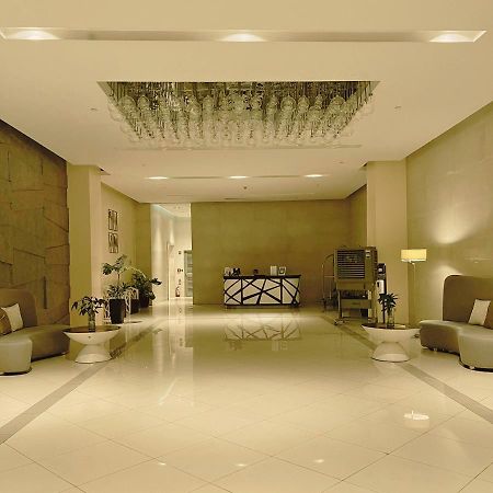 Aparthotel Manhattan Heights Towerb In Araneta Cubao 5Mins Walk To Smart Araneta Manila Exteriér fotografie