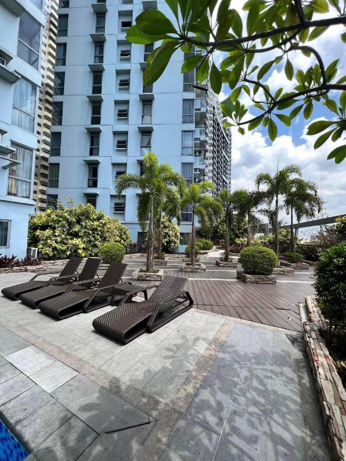 Aparthotel Manhattan Heights Towerb In Araneta Cubao 5Mins Walk To Smart Araneta Manila Exteriér fotografie