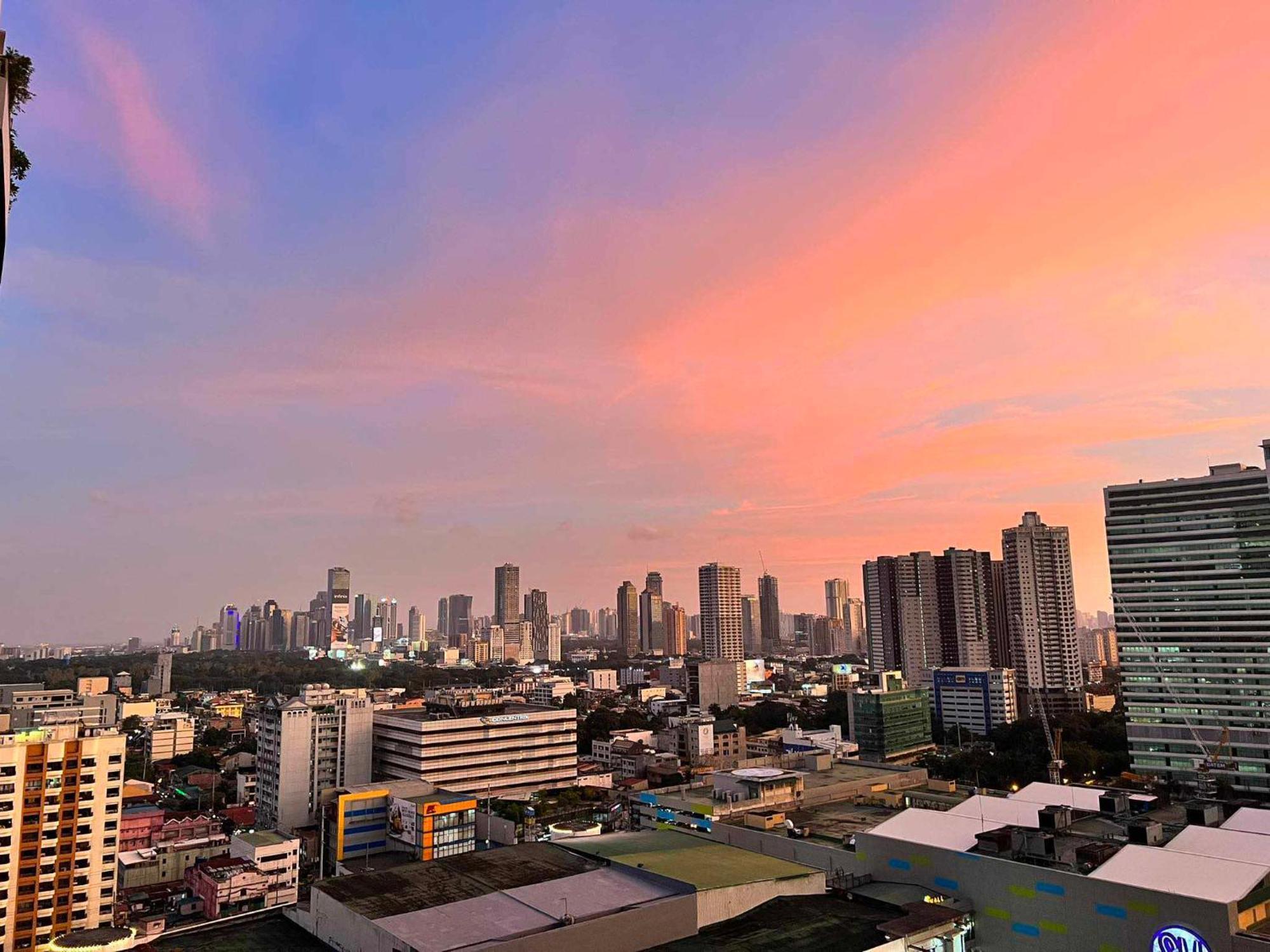 Aparthotel Manhattan Heights Towerb In Araneta Cubao 5Mins Walk To Smart Araneta Manila Exteriér fotografie